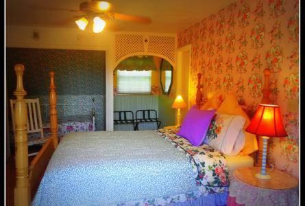 Shamrock Thistle & Crown B&B Weirsdale Екстериор снимка